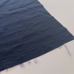 taffetas craquelant déperlant noir - kit couture jupe slit disclothed paris prêt-à-coudre tissu au mètre kit couture patron coudre